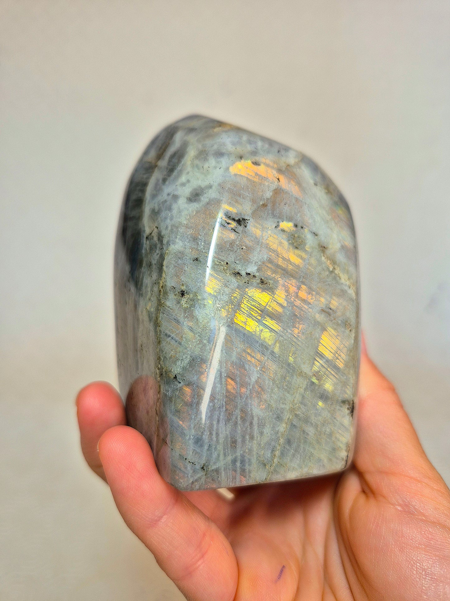Forma Libera di Labradorite